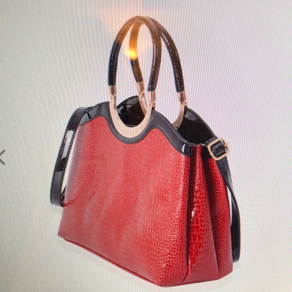 RED LIZARD SKIN BAG - Picture 2 of 7